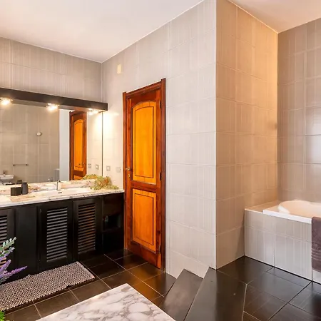 Sardinia Re - Tema Apartment Alghero